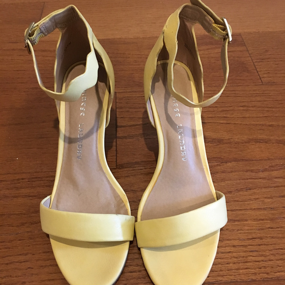 Chinese Laundry Yellow Heels - Picture 2 of 2